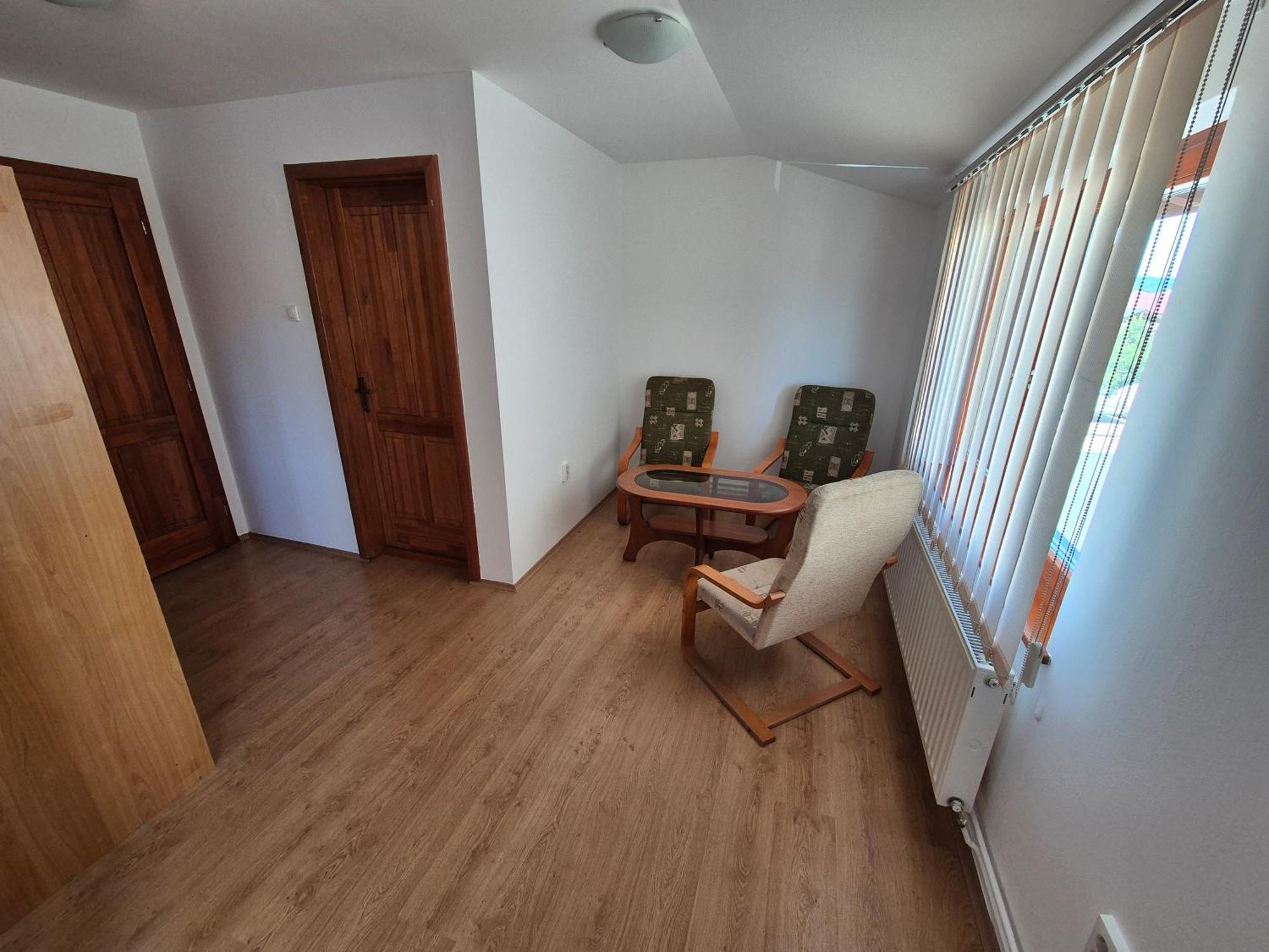 Wolf Apartments Sîngeorgiu de Mureş Buitenkant foto